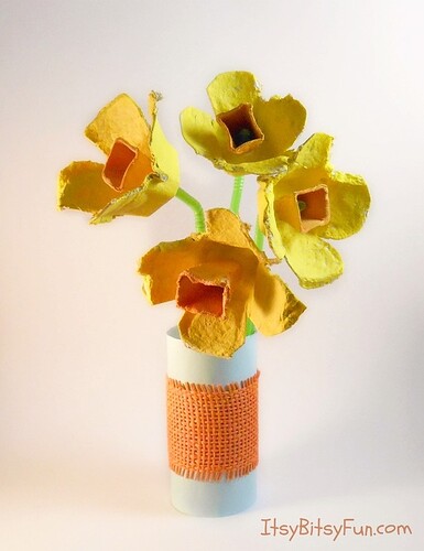egg-carton-daffodils